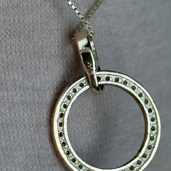 Sterling Silver Circle Pendant Necklace CW 925 Diamond Chip 16.5" - Picture 4 of 6